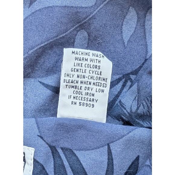 Roundtree & Yorke Mens Hawaiian Shirt Sz Large Blue Cotton Hula Girl Tropical - Picture 9 of 9